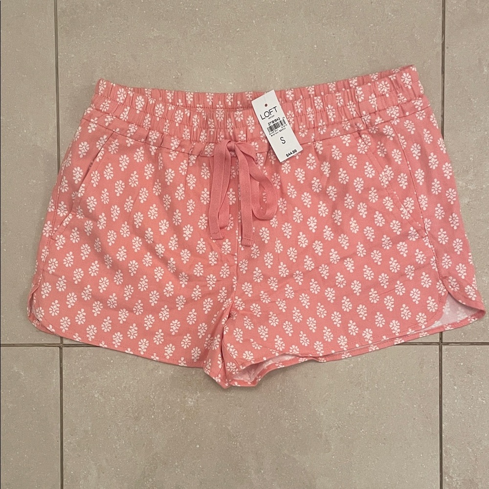 LOFT Coral Floral Women's Athletic Shorts with Pockets Draw String Waist size S